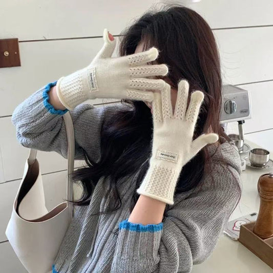 Wool Winter Gloves with Warm Design for Outdoor Daily Wear